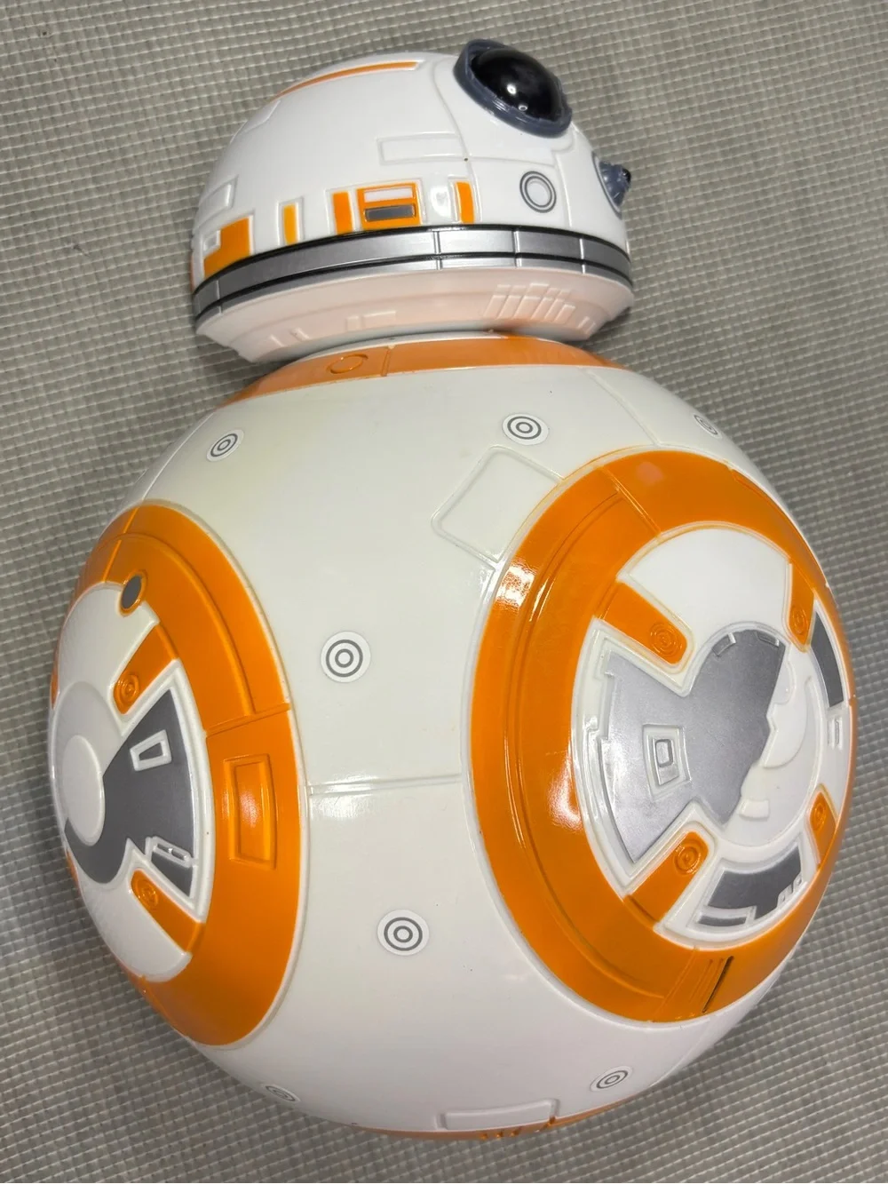 Star Wars BB-8 3D Lamp – Wall Night Light with Crack Effect